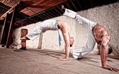 3 Advanced Bodyweight Workouts for Capoeira Acrobatics