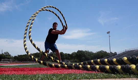 Brian Cushing Performs the Battle Ropes Outside Circle Waves Exercise as taught by trainer Joe Defranco