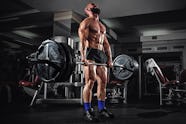 How To Deadlift Straight Bar Vs Trap Bar Deadlift Onnit Academy