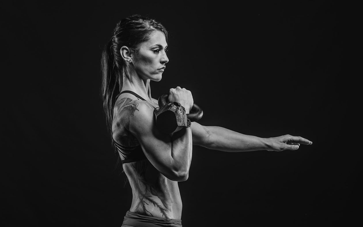 Best kettlebell weight for female online beginner