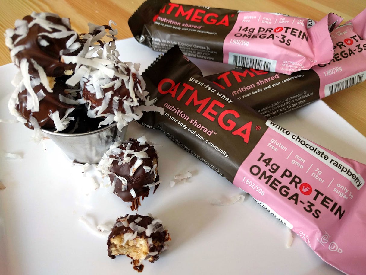 4 Recipes to Turn Your Oatmega Protein Bars Into Healthy Desserts