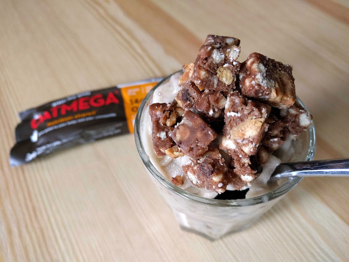 4 Recipes to Turn Your Oatmega Protein Bars Into Healthy Desserts