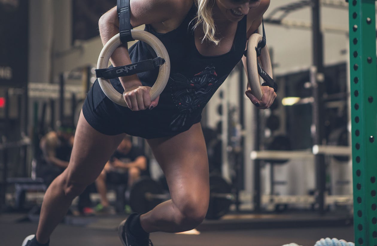 The Best Shoulder Exercises and Workouts For Women - Onnit Academy