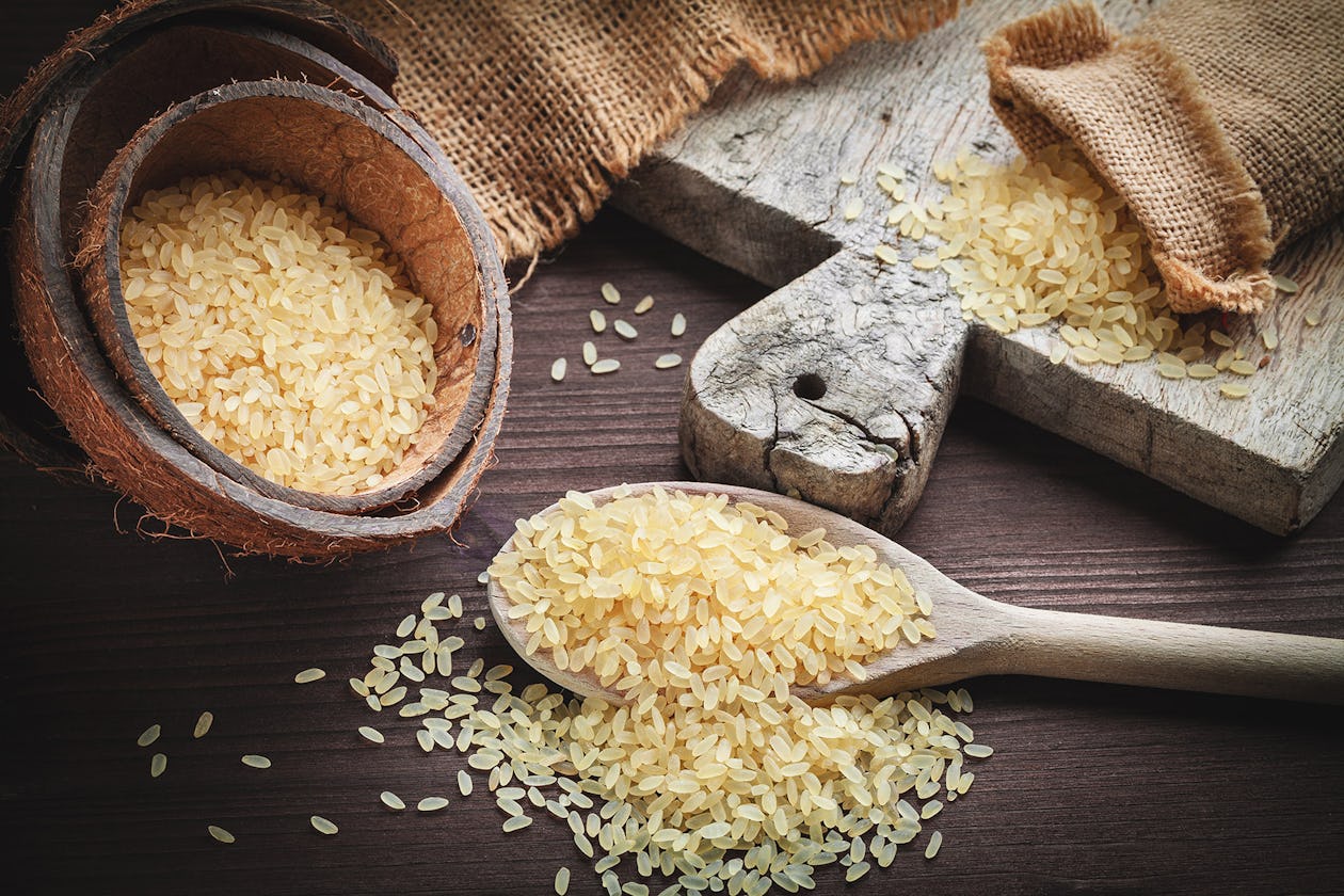 Полное руководство по рисовому протеиновому порошку - Академия Onnit