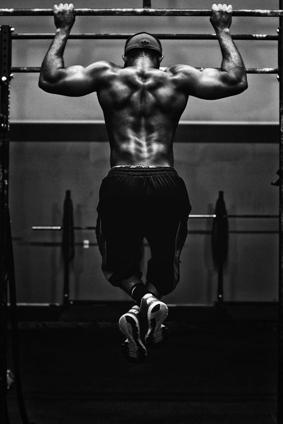 The Best Rhomboid Exercises to Get A Chiseled Back - Onnit Academy