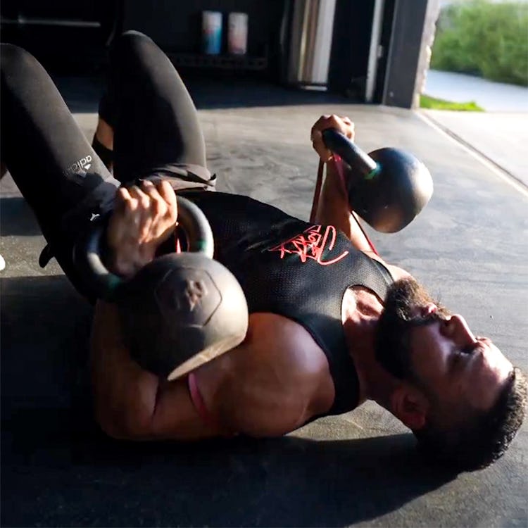 Upper back online kettlebell