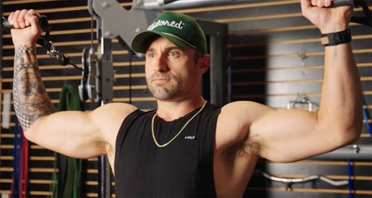 IFBB pro Jonny Catanzano demonstrates the cable internal rotation exercise.